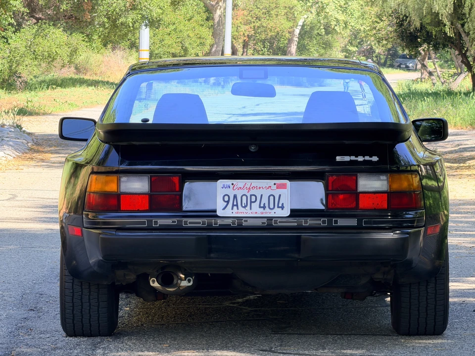 1986 Porsche 944 - Image 20 of 31