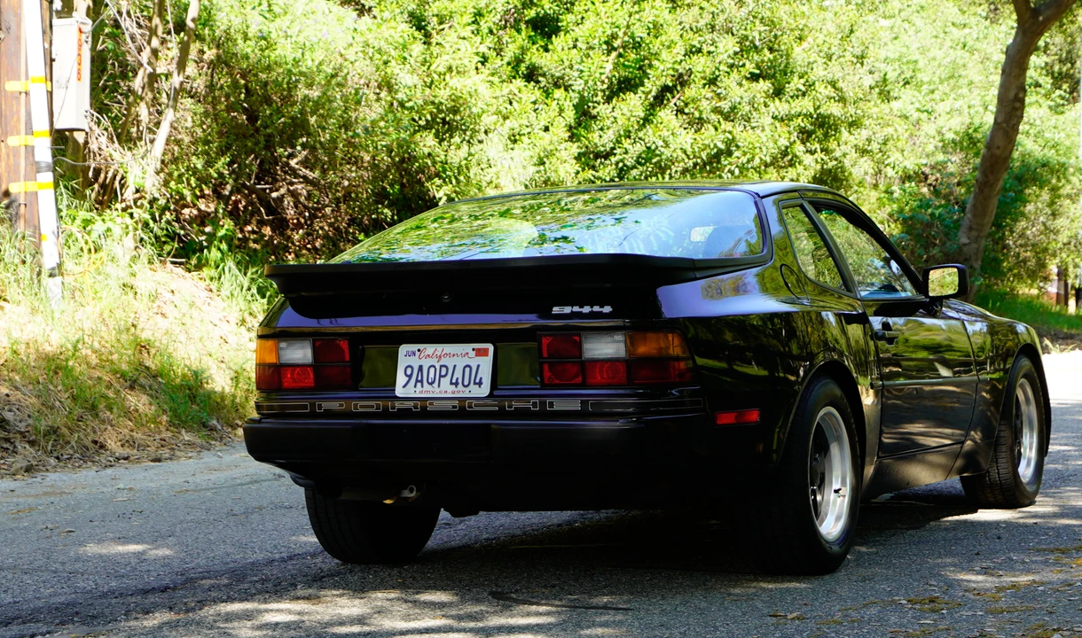 1986 Porsche 944 - Image 21 of 31