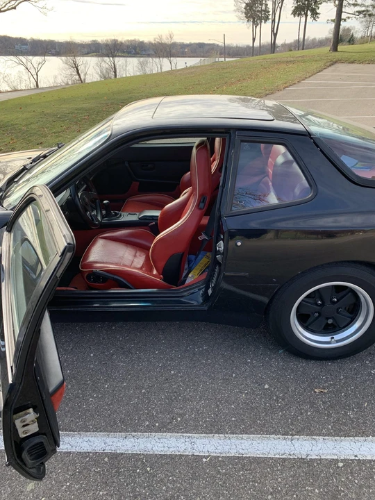 1986 Porsche 944 - Image 24 of 31