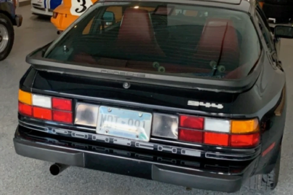 1986 Porsche 944 - Image 27 of 31