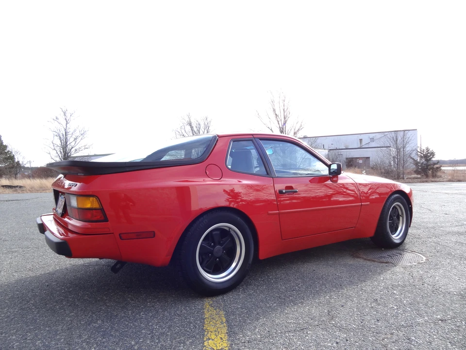 1986 Porsche 944 - Image 22 of 31