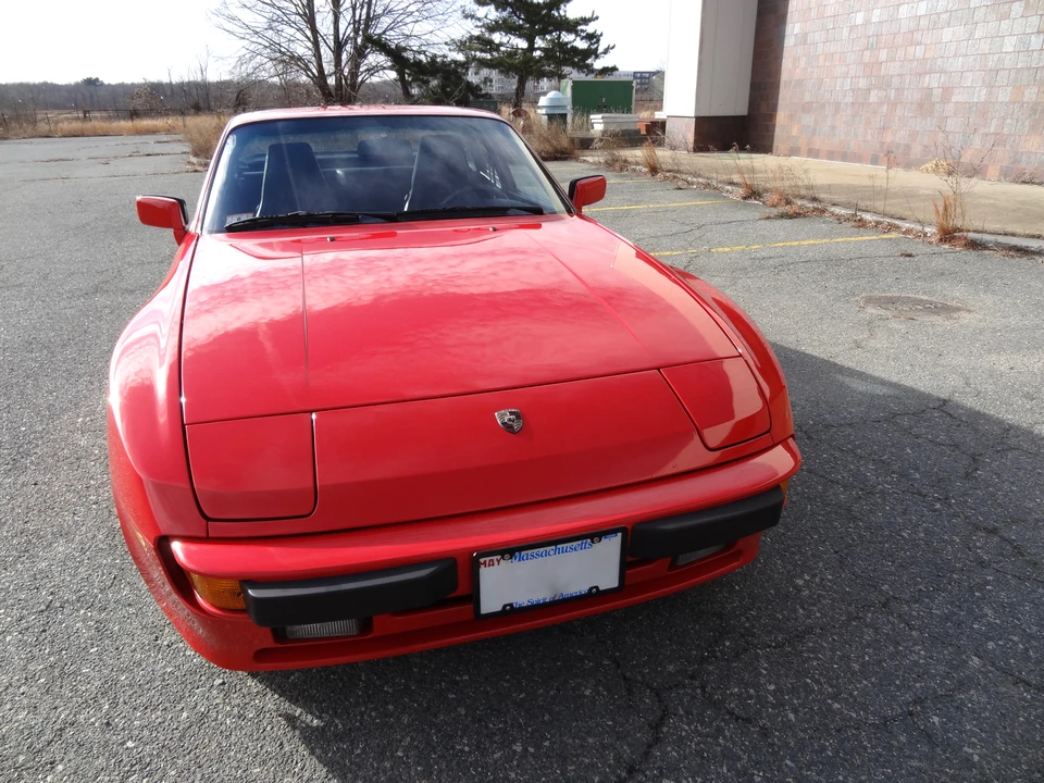 1986 Porsche 944 - Image 5 of 31