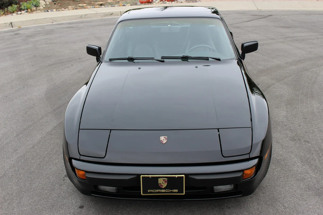 1986 Porsche 944 - Image 2 of 31