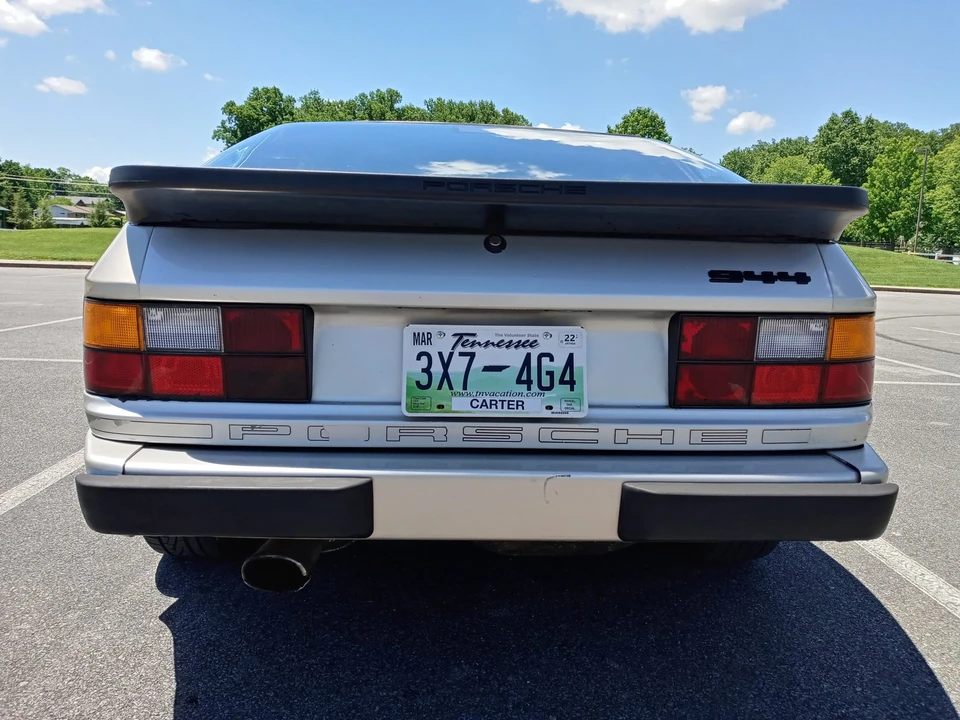 1986 Porsche 944 - Image 6 of 31