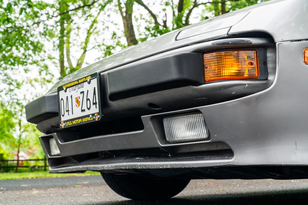 1986 Porsche 944 - Image 22 of 31
