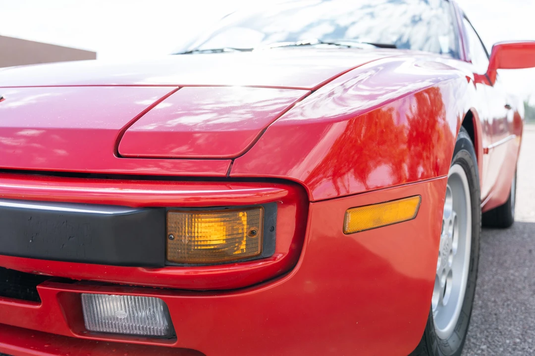 1986 Porsche 944 - Image 16 of 31