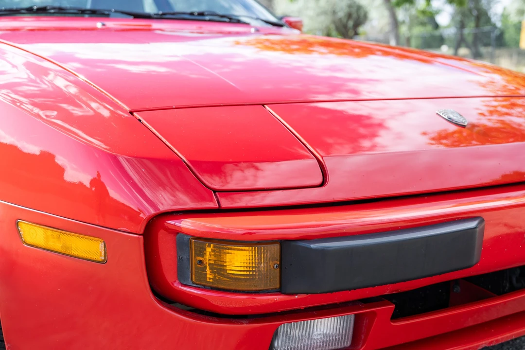 1986 Porsche 944 - Image 15 of 31