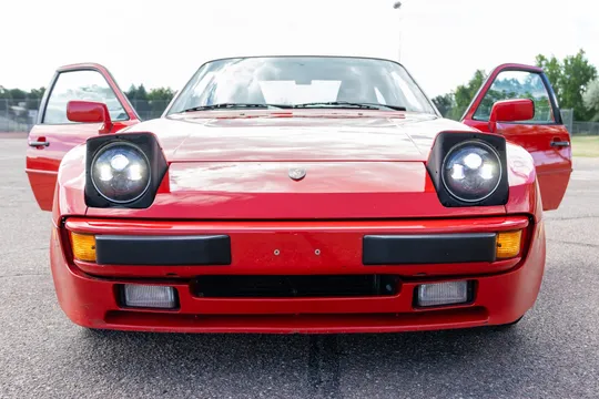 1986 Porsche 944 - Image 4 of 31