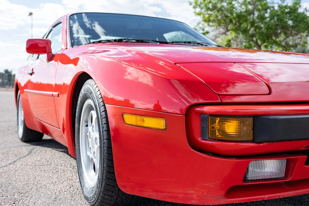 1986 Porsche 944 - Image 22 of 31
