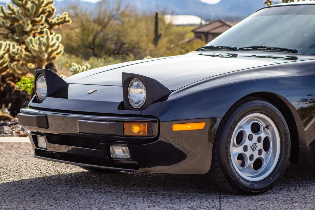 1986 Porsche 944 - Image 23 of 31