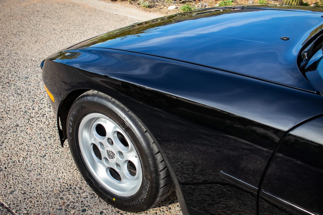 1986 Porsche 944 - Image 22 of 31