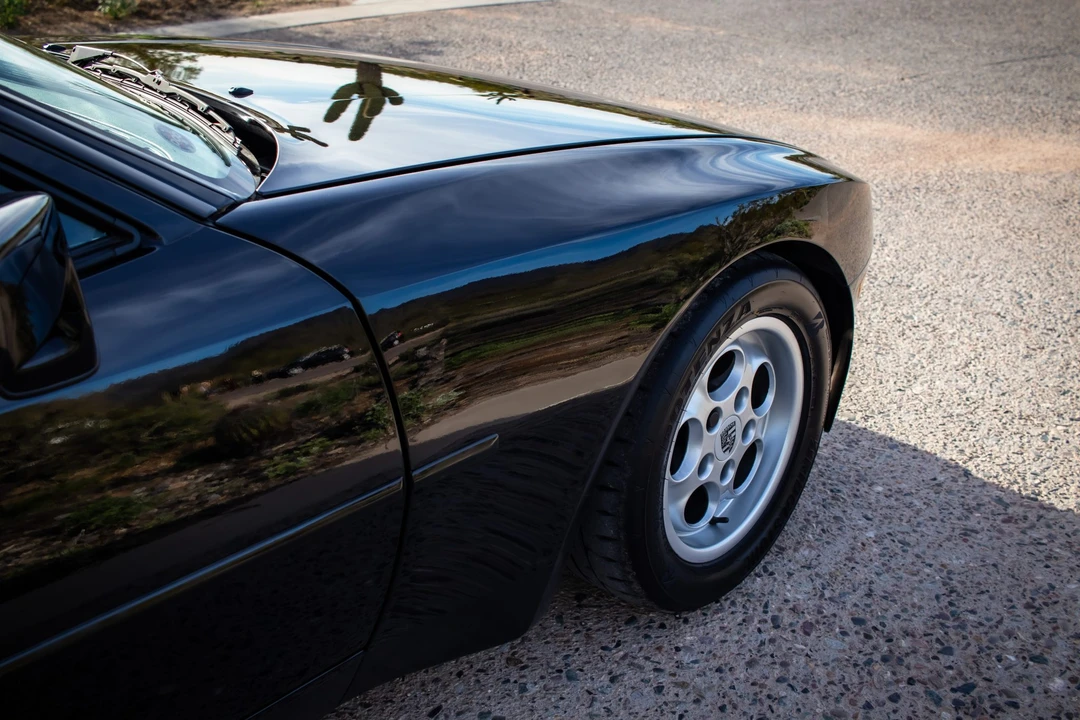1986 Porsche 944 - Image 28 of 31