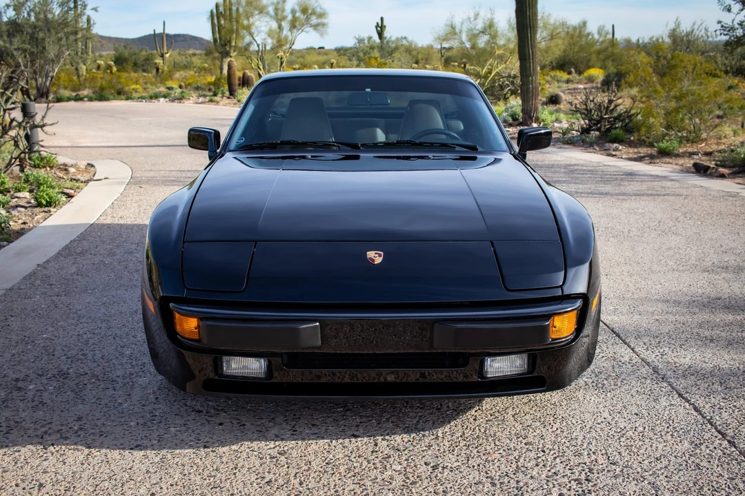 1986 Porsche 944 - Image 5 of 31