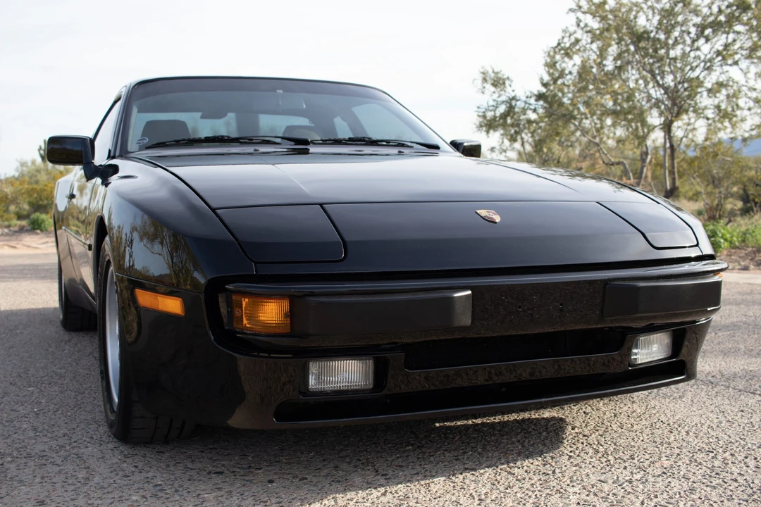 1986 Porsche 944 - Image 6 of 31