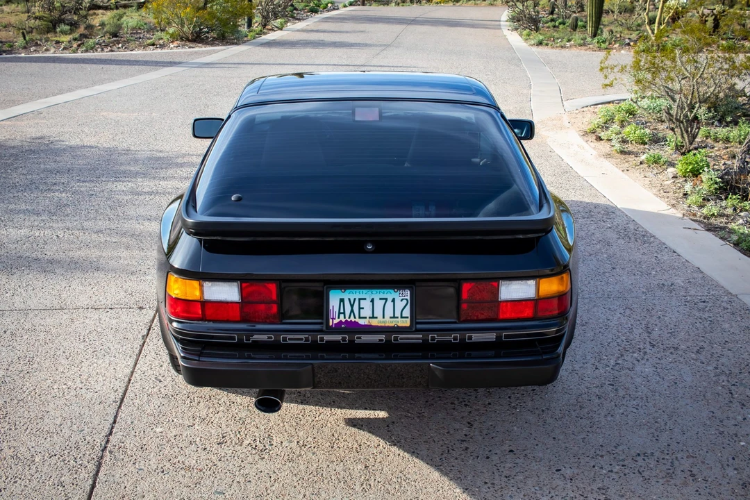 1986 Porsche 944 - Image 14 of 31
