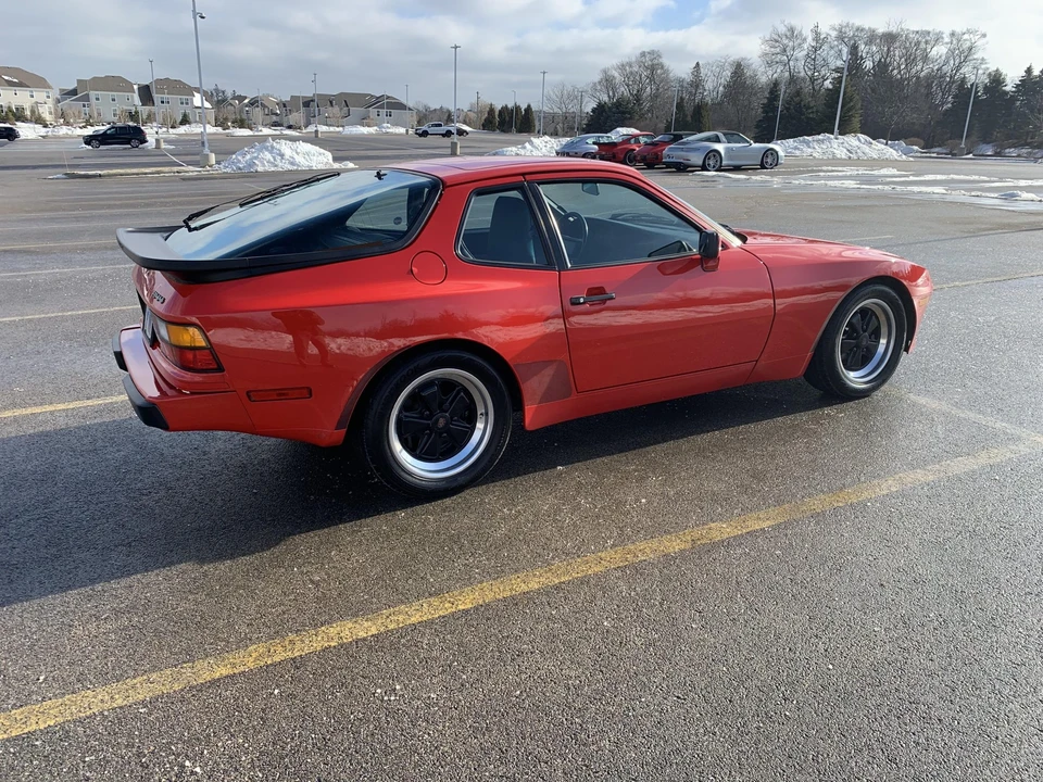 1986 Porsche 944 - Image 22 of 31