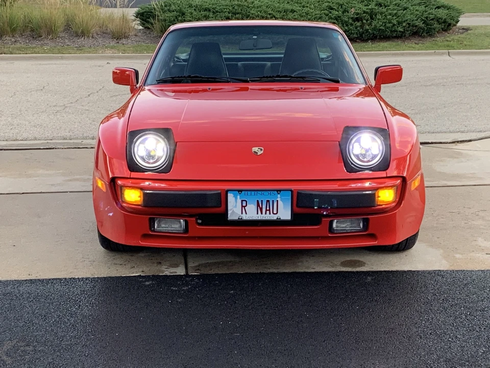 1986 Porsche 944 - Image 14 of 31