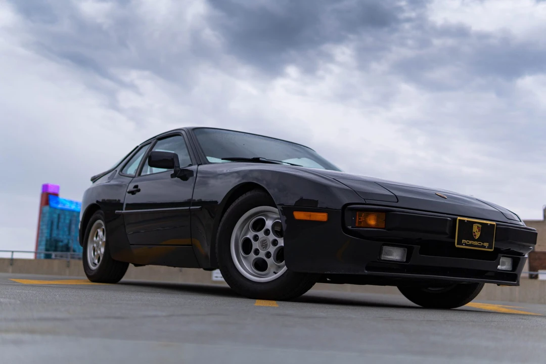 1986 Porsche 944 - Image 10 of 31