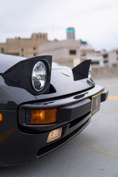 1986 Porsche 944 - Image 15 of 31