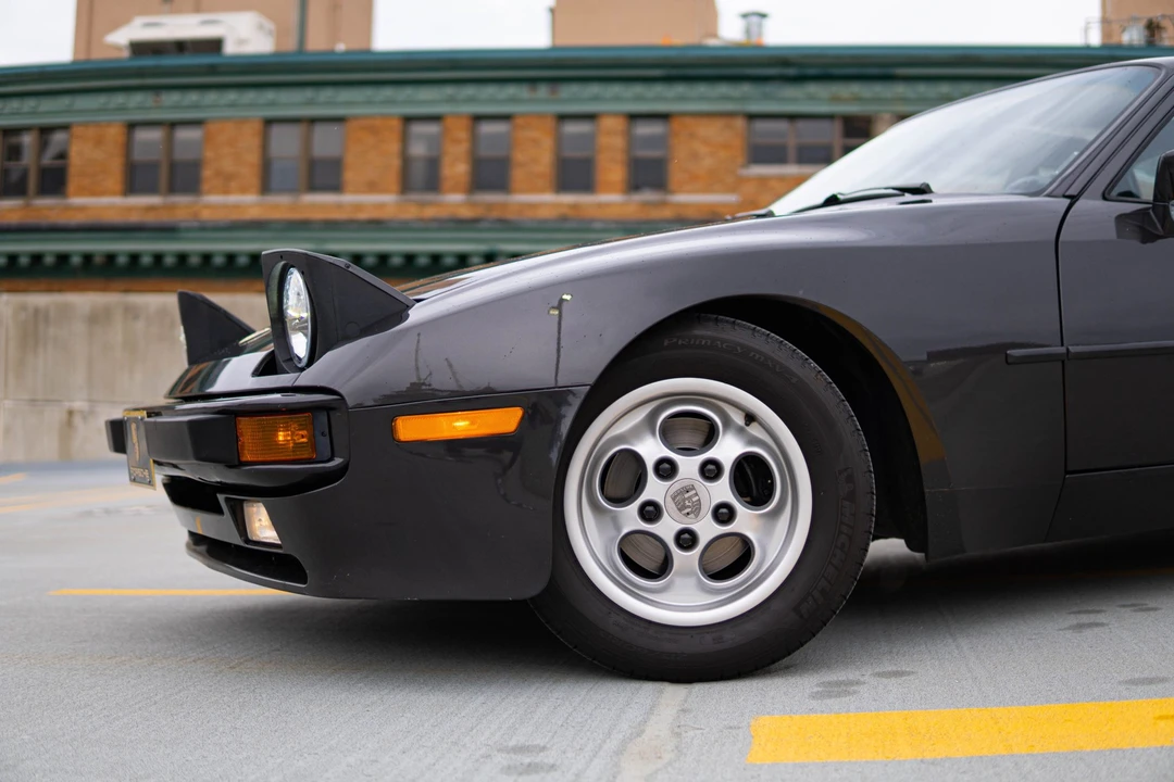 1986 Porsche 944 - Image 14 of 31