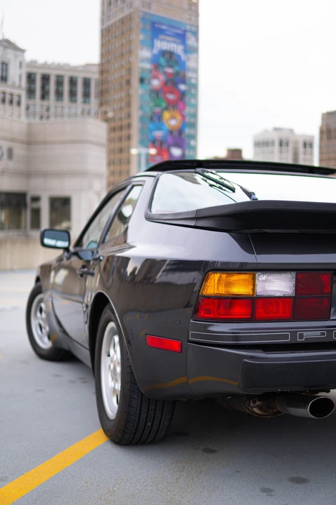 1986 Porsche 944 - Image 13 of 31