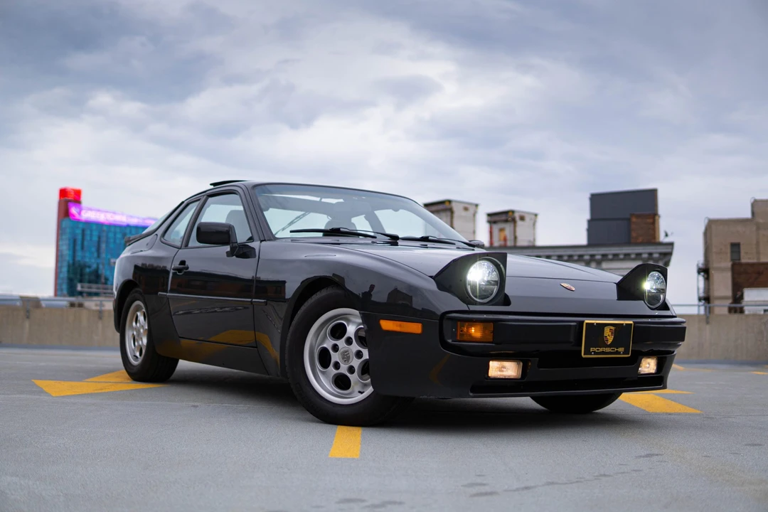 1986 Porsche 944 - Image 11 of 31