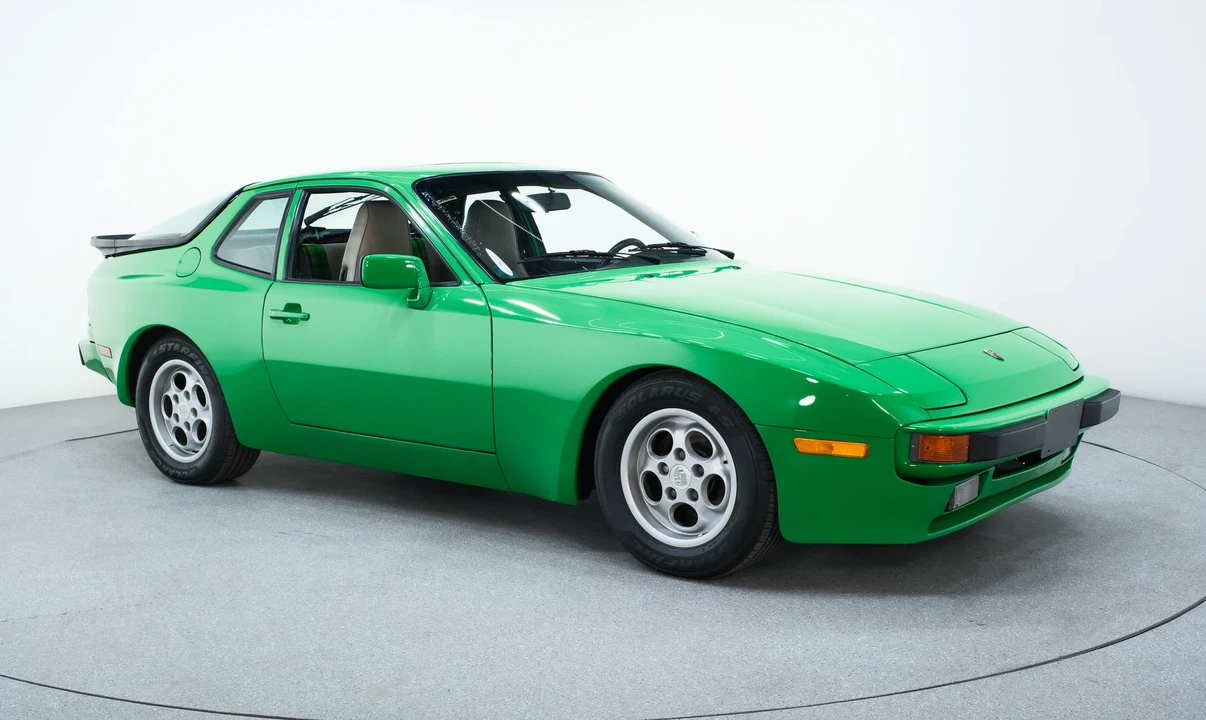 1986 Porsche 944 - Image 7 of 31