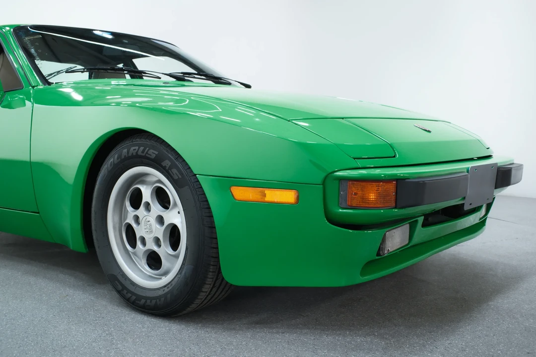 1986 Porsche 944 - Image 21 of 31
