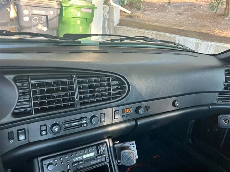 1986 Porsche 944 - Image 2 of 10