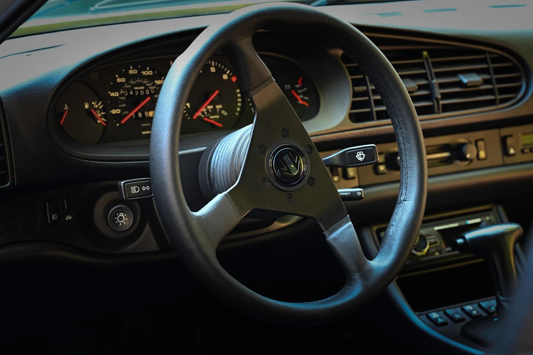 1986 Porsche 944 - Image 4 of 20
