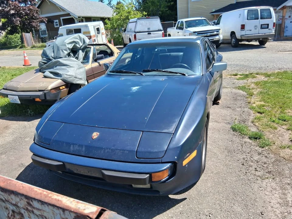 1986 Porsche 944 - Image 3 of 8