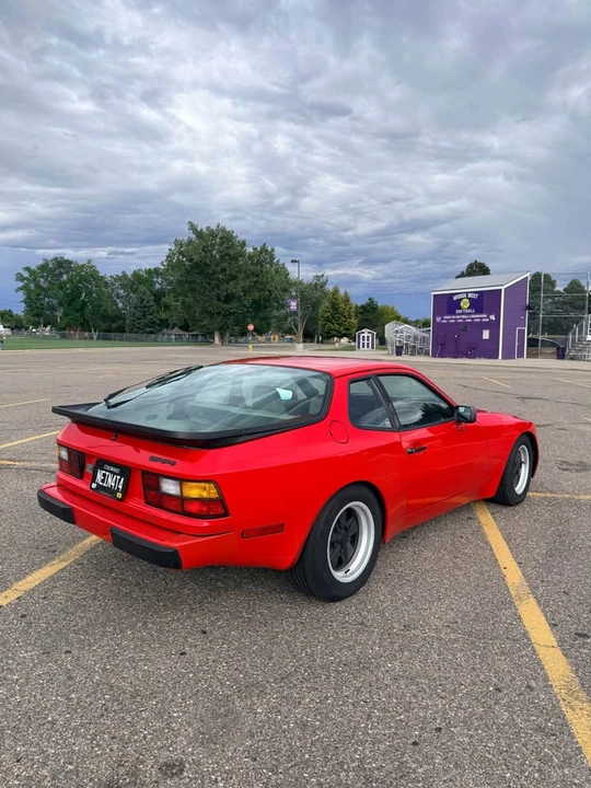 1986 Porsche 944 - Image 4 of 14