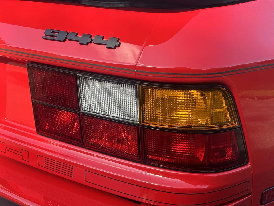 1986 Porsche 944 - Image 30 of 31