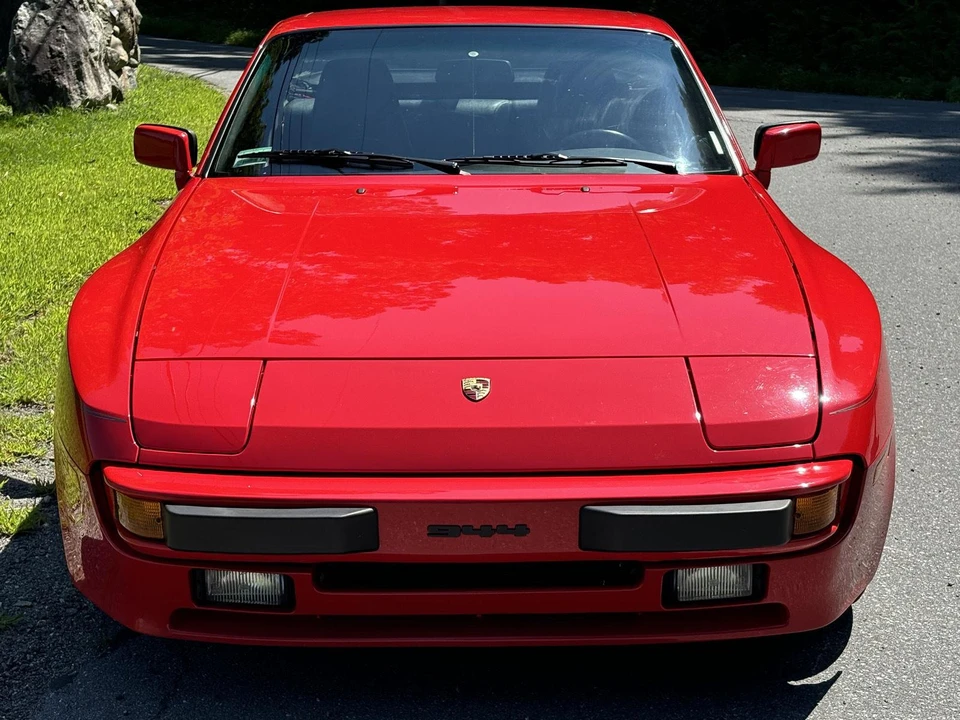1986 Porsche 944 - Image 22 of 31