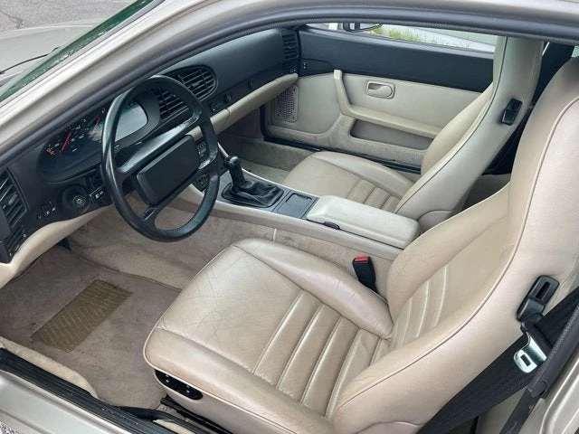 1986 Porsche 944 - Image 12 of 20
