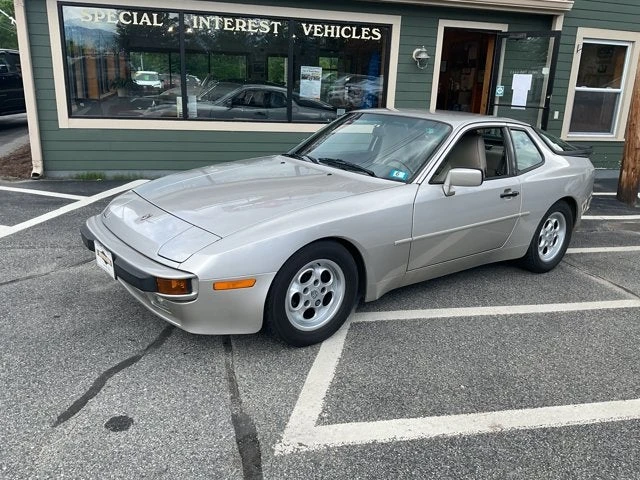 1986 Porsche 944 - Image 2 of 20