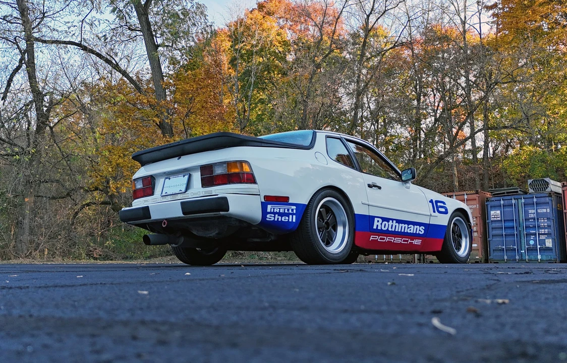 1986 Porsche 944 - Image 21 of 31