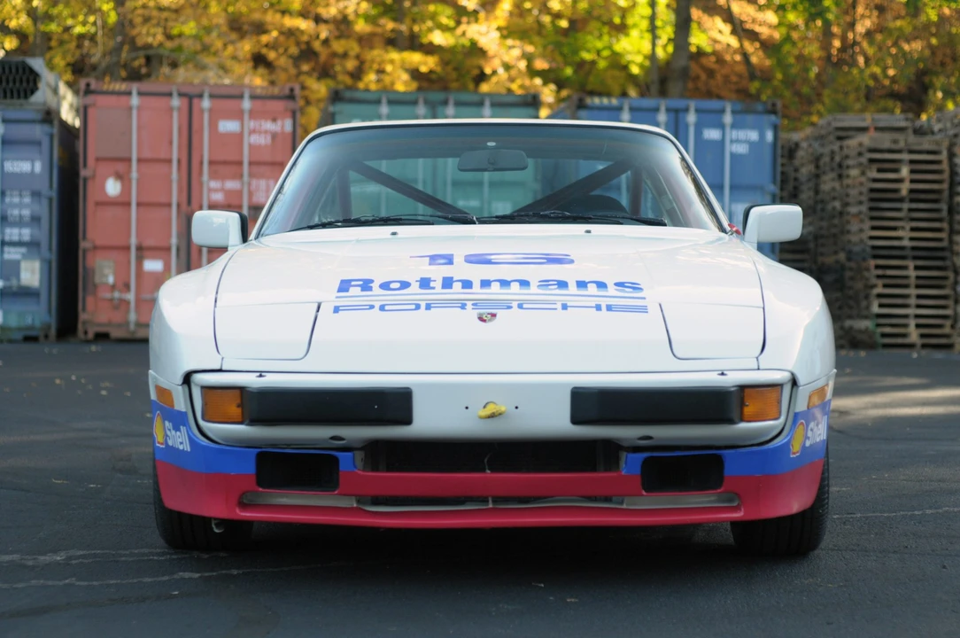 1986 Porsche 944 - Image 4 of 31