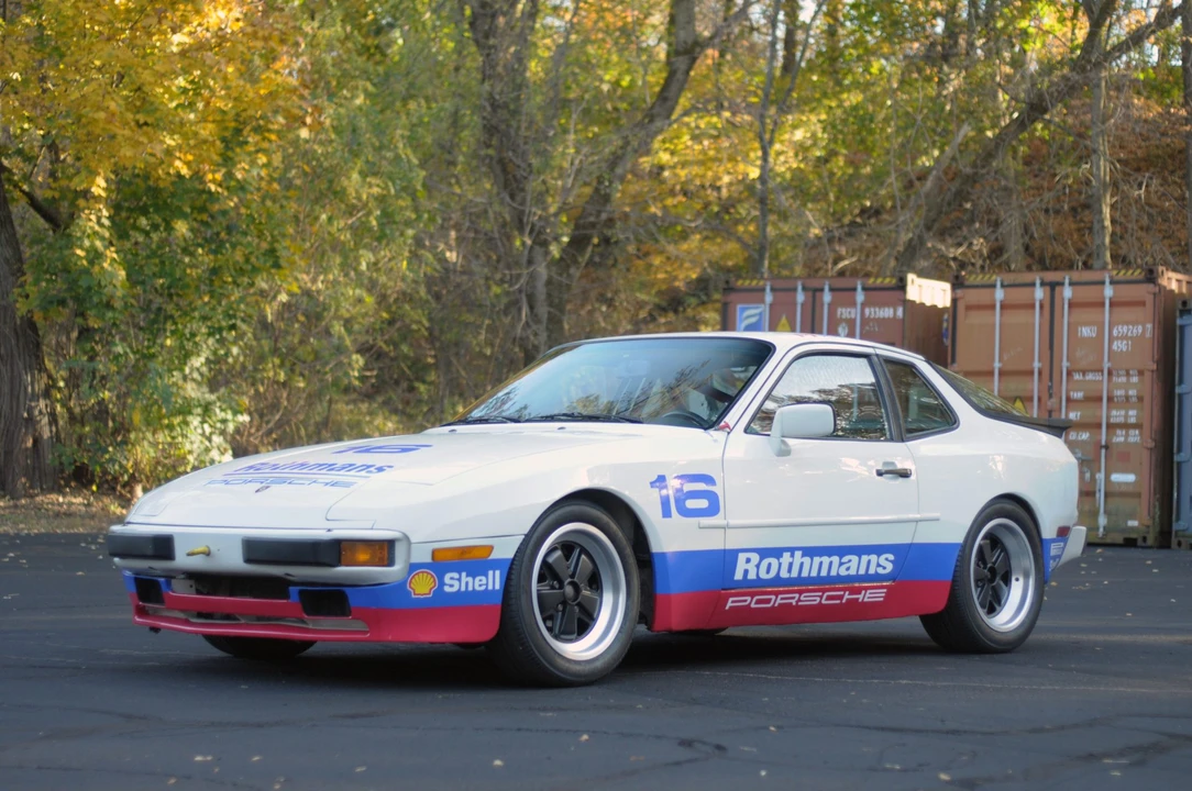 1986 Porsche 944 - Image 3 of 31