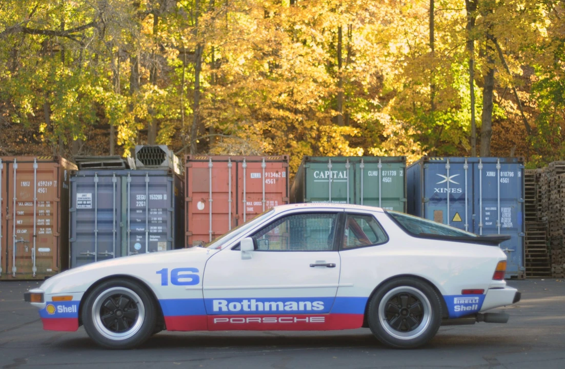 1986 Porsche 944 - Image 15 of 31