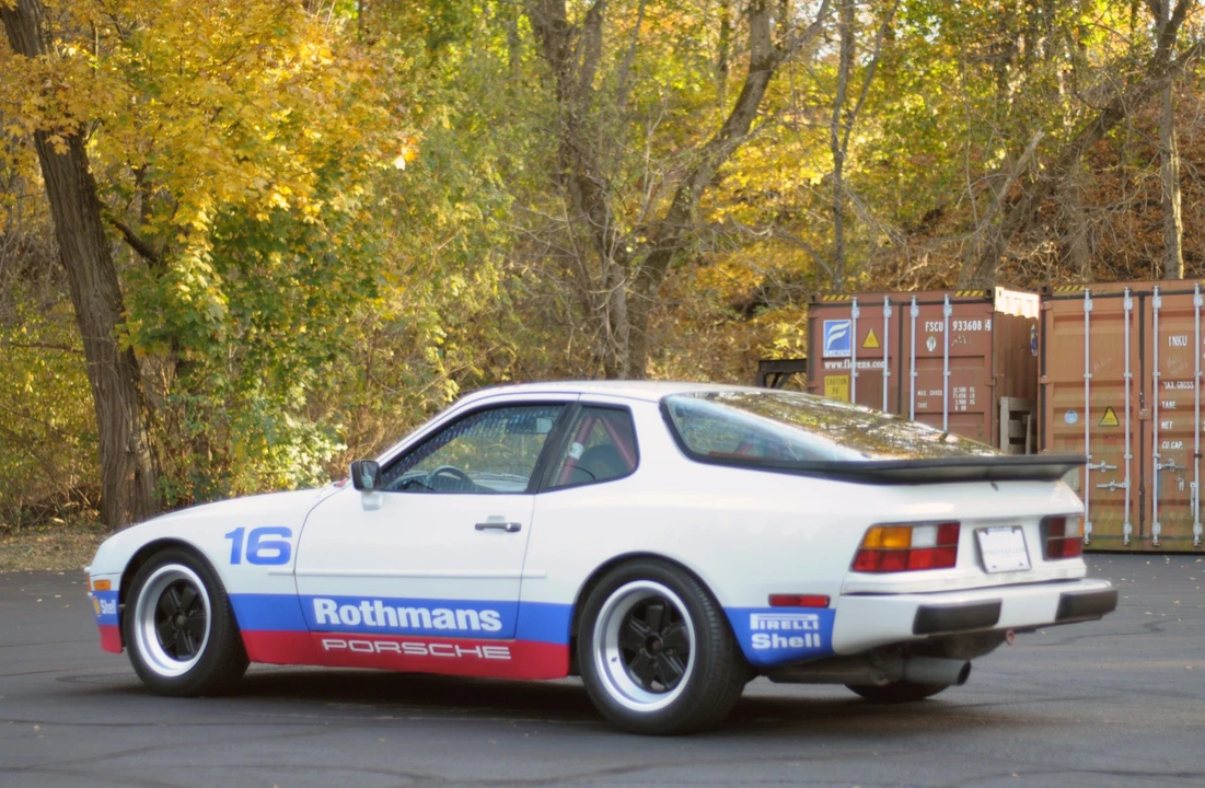 1986 Porsche 944 - Image 14 of 31