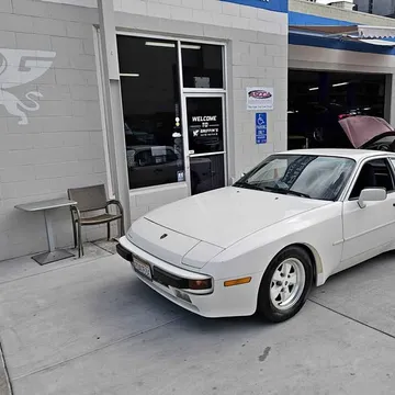 1986 Porsche 944 Coupe