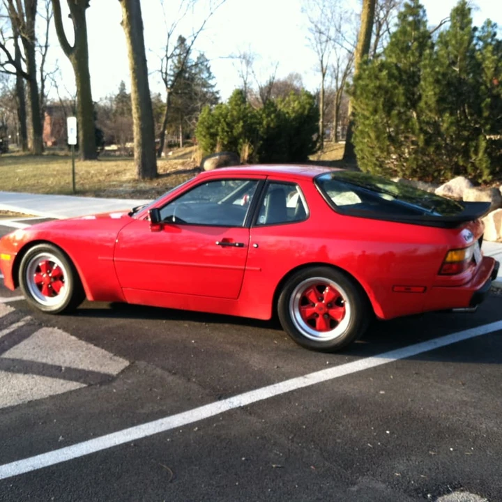 1986 Porsche 944 - Image 2 of 8