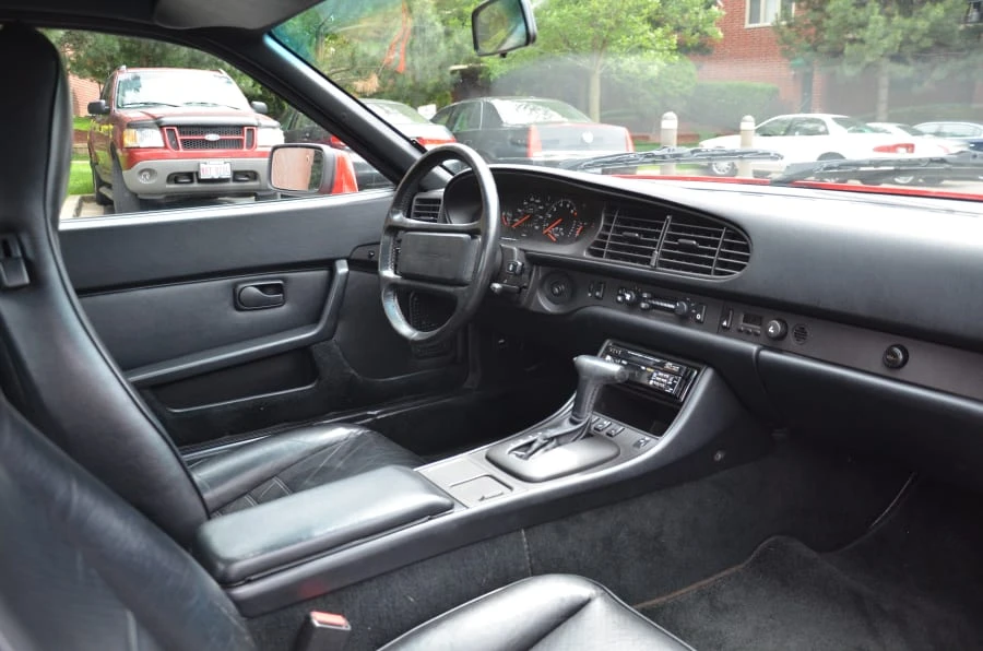 1986 Porsche 944 - Image 4 of 8
