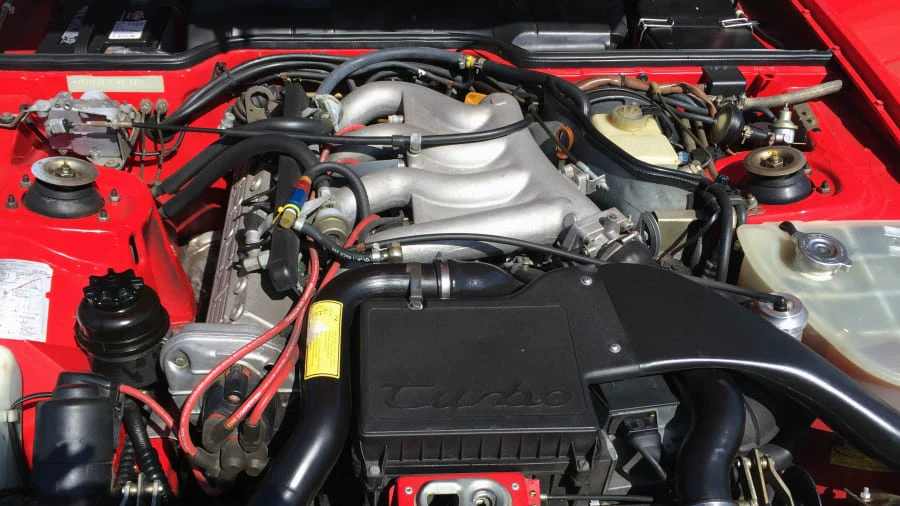 1986 Porsche 944 - Image 4 of 4