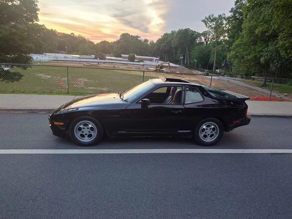 1986 Porsche 944 - Image 3 of 20