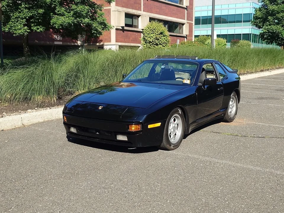1986 Porsche 944 - Image 7 of 20