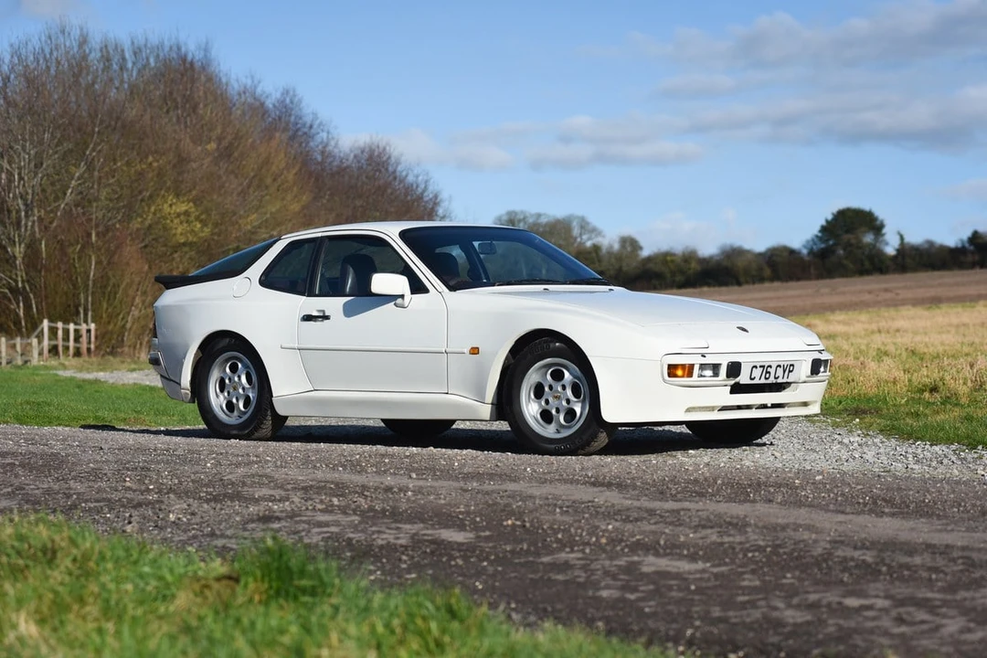 1986 Porsche 944 - Image 11 of 30