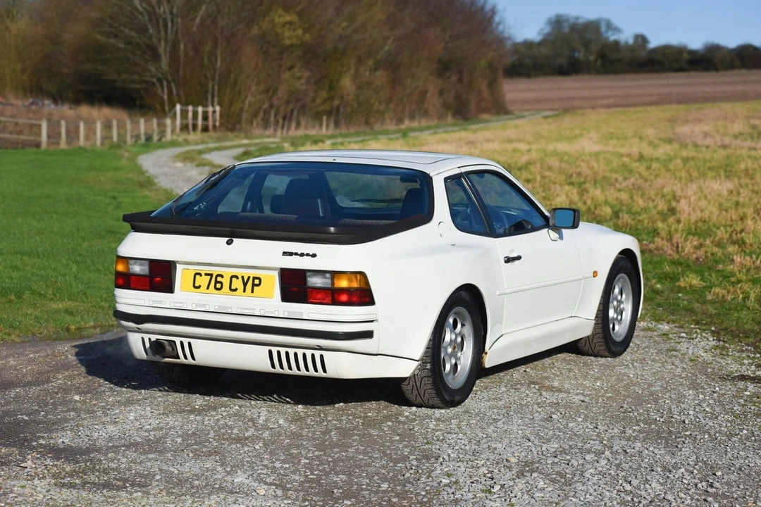1986 Porsche 944 - Image 24 of 30