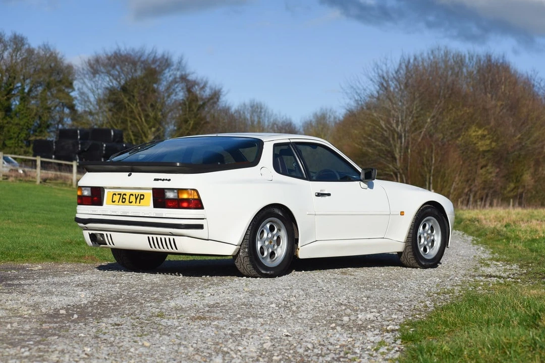 1986 Porsche 944 - Image 26 of 30